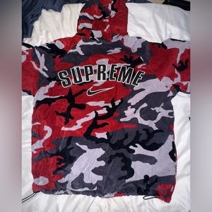 Supreme/Nike Arc Corduroy Hooded Jacket - Red Camo - Size M